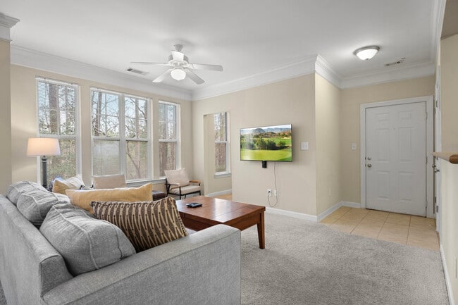 Photo - 1623 Brisbane Woods Way Unidad SI ID1225816P