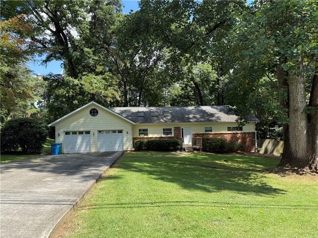 Photo - 3544 Raymond Dr