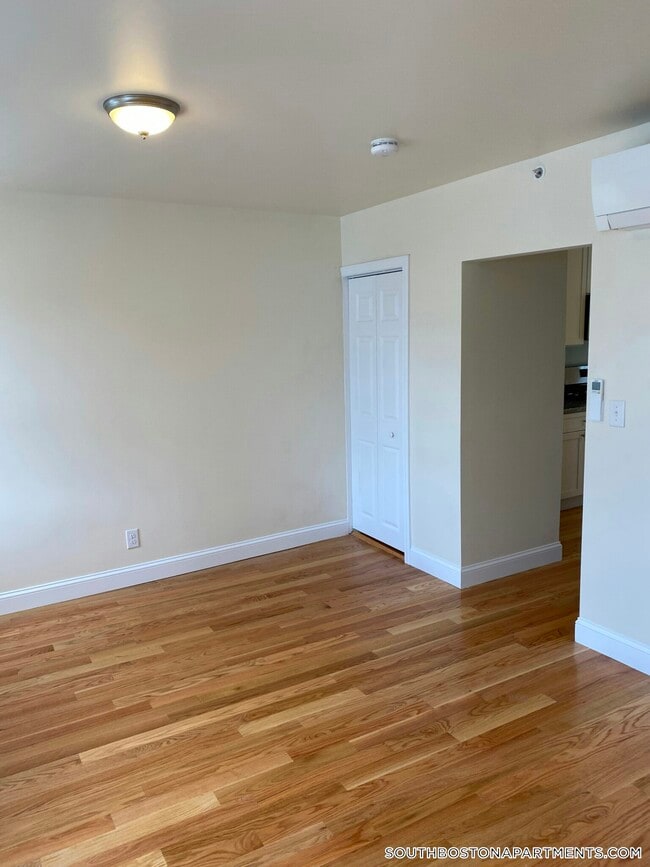 Photo - 83 Bolton St Unit 2