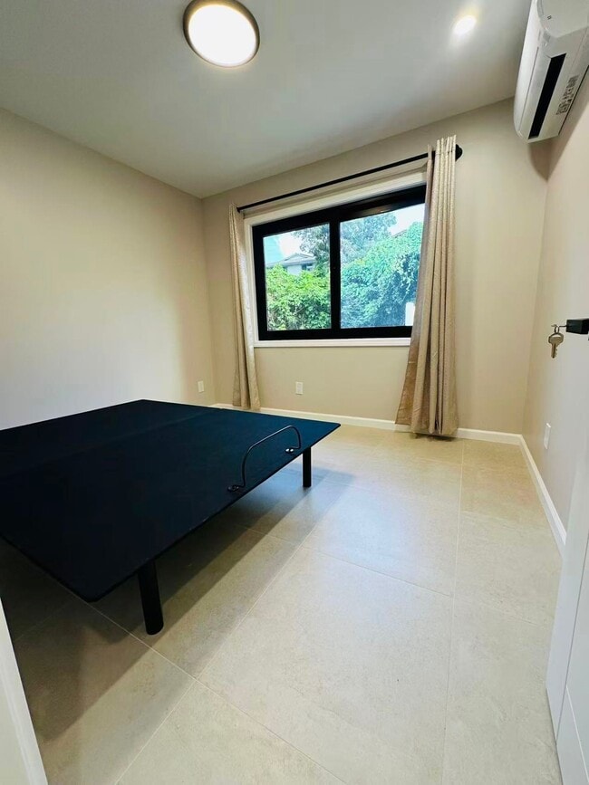 Photo - 142 Kaloko Ln Unit 1