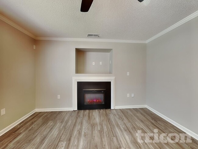 Photo - 7310 Ravanna Dr
