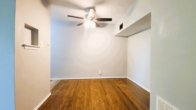 Photo - 7876 Big Bend Blvd Unit 2nd floor