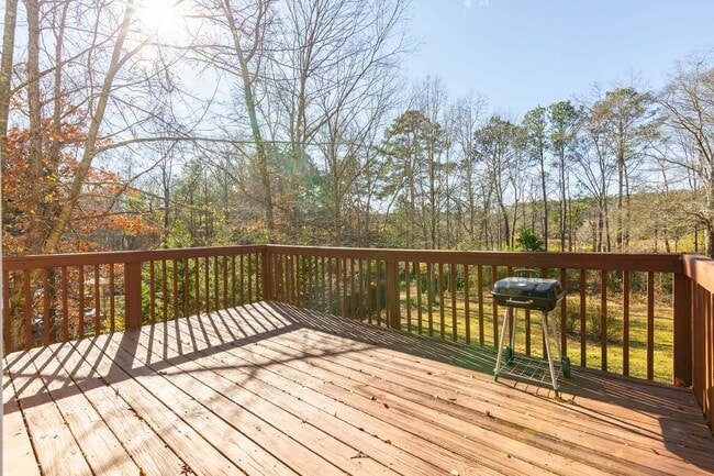Photo - Spacious 4 Bedroom, 3 Bathroom Home in Cov...