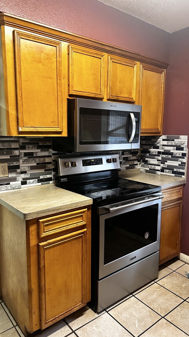 Photo - 3605 Crestbrook Ct