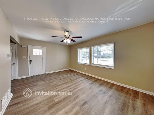 Photo - 2716 Lancaster Dr