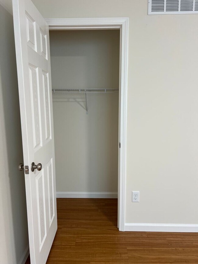 Photo - Brand new 4 Bed/2 baths House near I-44