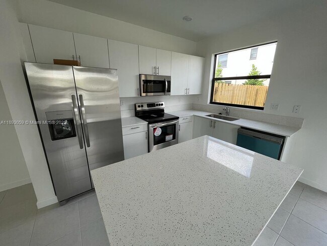 Photo - 24628 SW 118 Ct