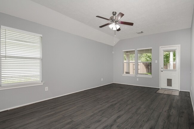 Photo - 139 S Vesper Bend Cir