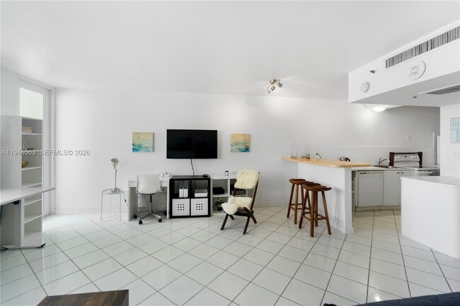 Photo - 100 Lincoln Rd Unit 1117