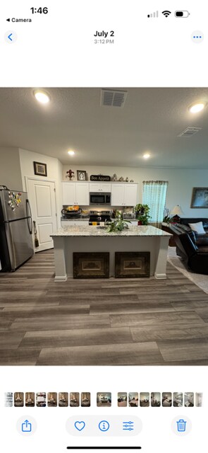 Photo - 320 Wedemeyer St