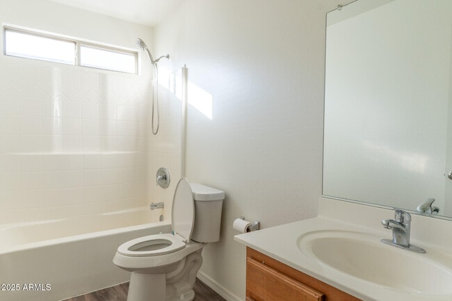 Photo - 2234 W Central Ave