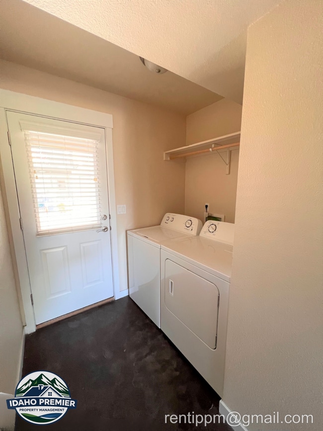 Photo - 8834 W Pine Valley Ln