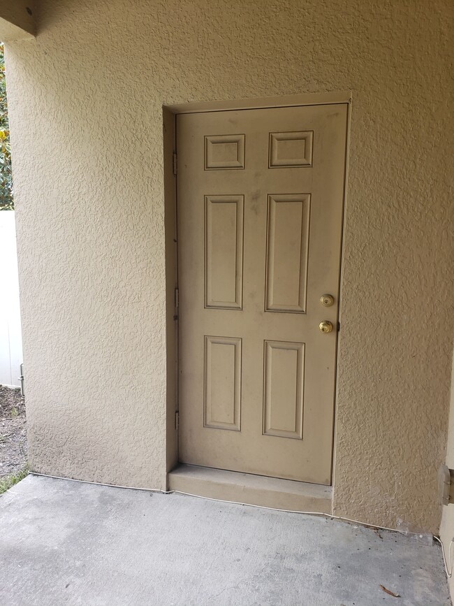 Photo - 469 Glastonbury Drive