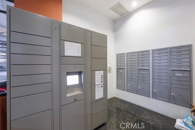 Photo - 28 N 3rd St Unidad A510