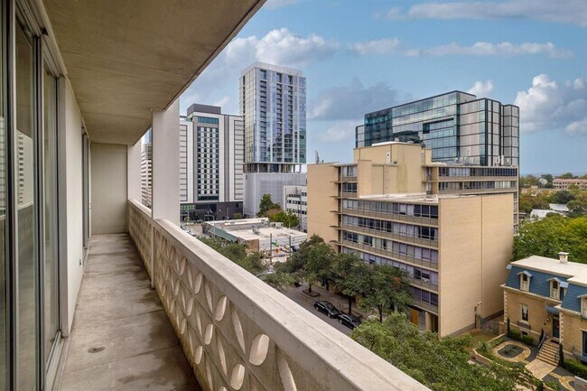 Photo - 1801 Lavaca St Unit 6M