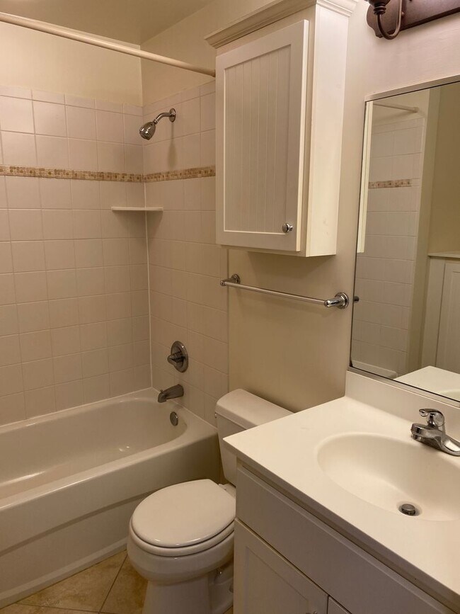 Oakridge Apartments