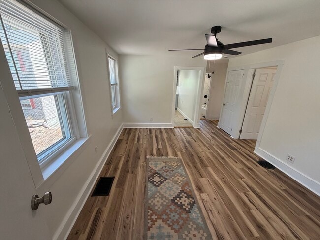 Photo - 607 Tabak Ave