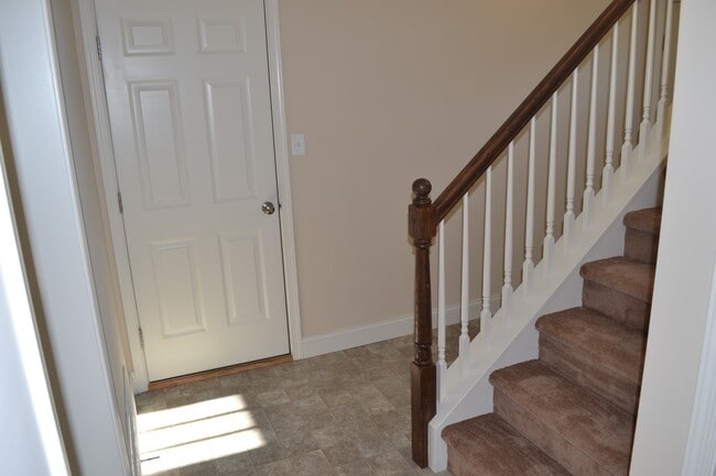 Photo - Beautiful Bi-level  Home w/ 2 car Garage and Central AC. One Pet OK!