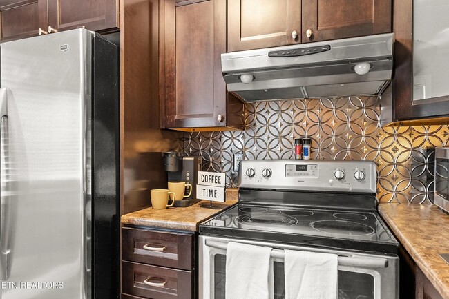 Photo - 2718 Painter Ave Unit B108