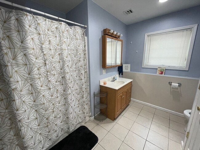 Photo - 211 Columbia St Unit Apt 1