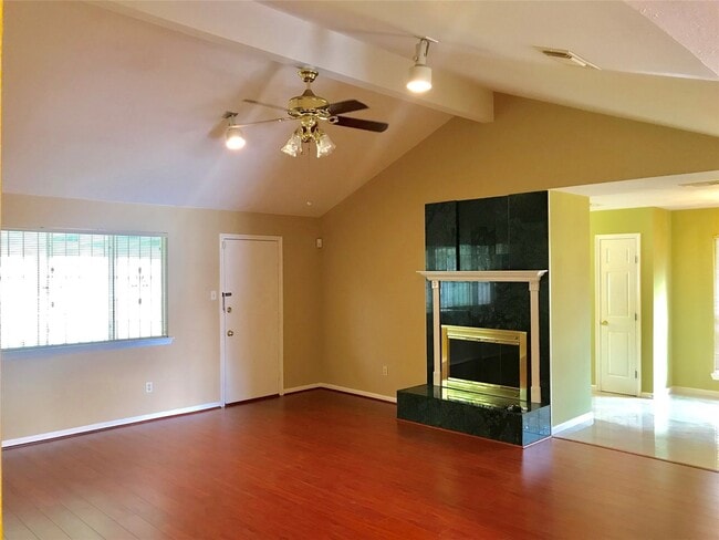 Photo - 3330 Creek Grove Dr Casa