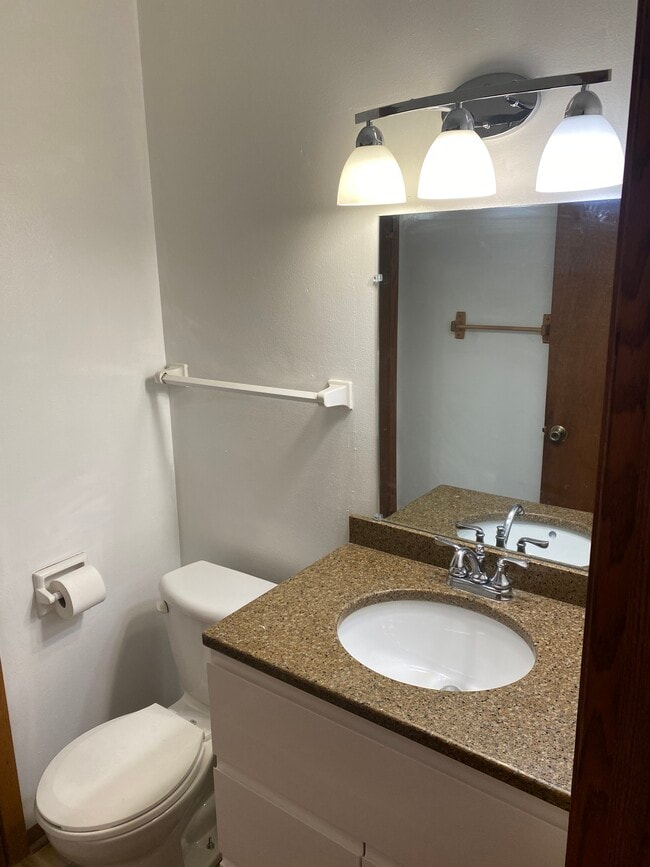 Photo - 1325 Camden Way