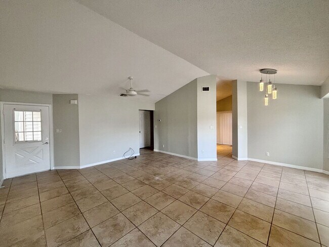 Photo - 12718 Whiterapids Dr