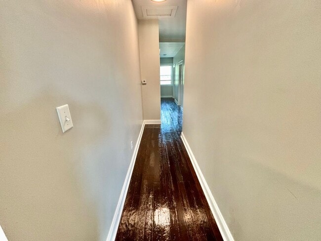 Photo - 513 E Ormsby Ave Unit 2