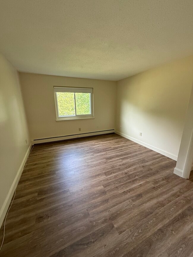 Photo - Parkway Apartments