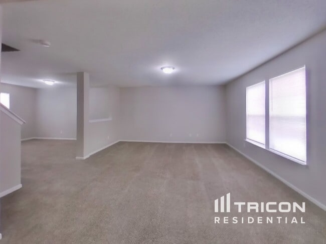 Photo - 10740 Wymm Ln