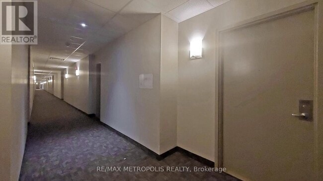 Photo - 7325 Markham Rd Unité 106