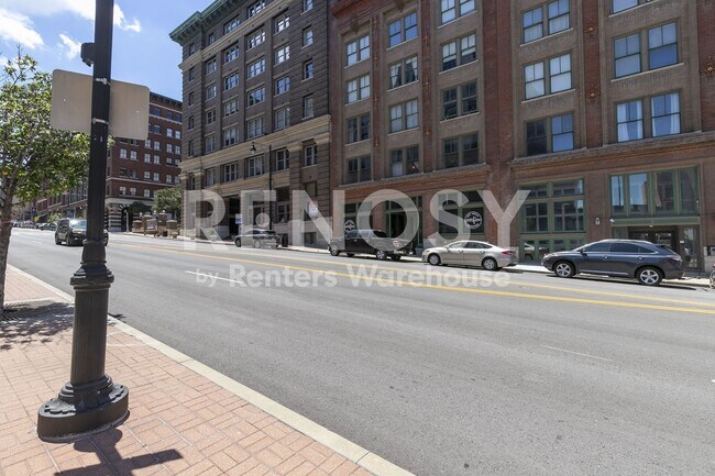 Photo - 700 Broadway Blvd Unit 210, Kansas City, MO 64105, USA