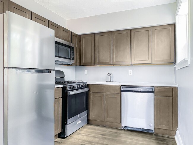 Willow Court Apartments