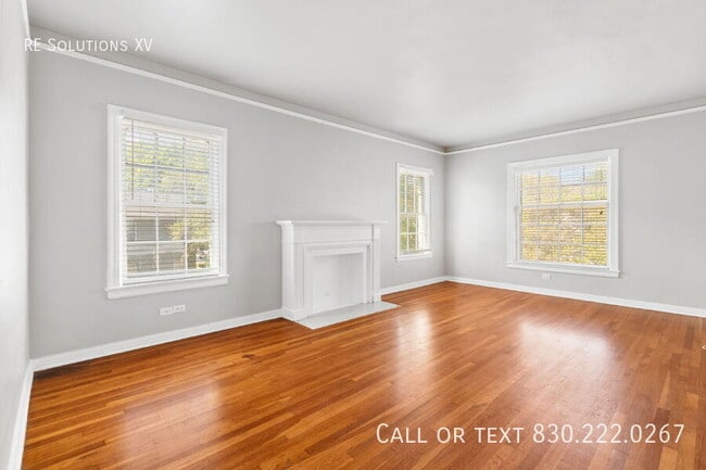 Photo - 336 E Lullwood Ave Unit 3