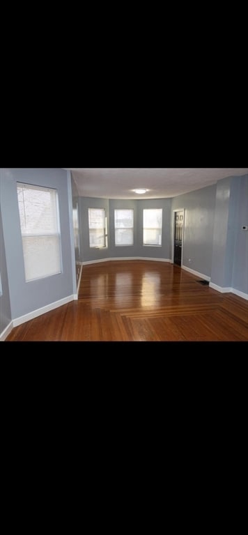 Photo - 55-57 Linwood St Unit 1