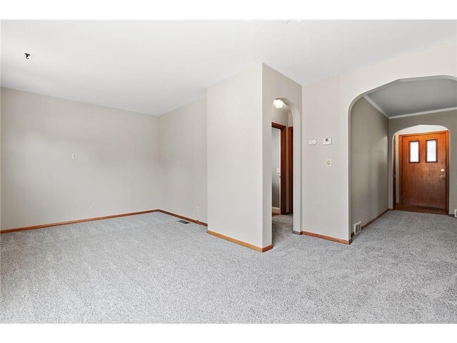 Photo - 6244 Humboldt Ave S