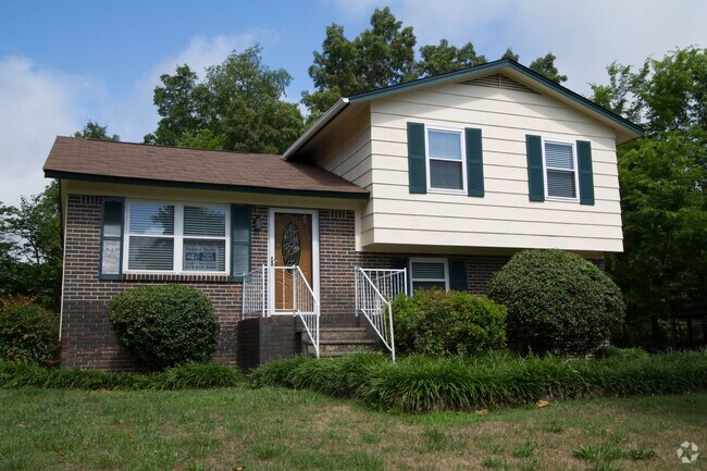 Building Photo - Coming Soon! Rental