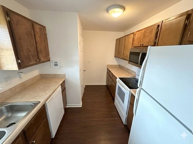 Photo - Spacious & Stylish 3BR/3BA Minutes from Downtown Athens