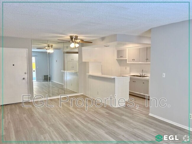 Building Photo - 7235 Hollywood Blvd Unit W221 Rental