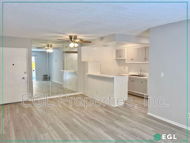 Photo - 7235 Hollywood Blvd Condominio Unidad W221