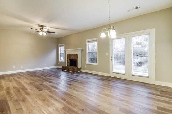 Photo - 1950 Lily Valley Dr