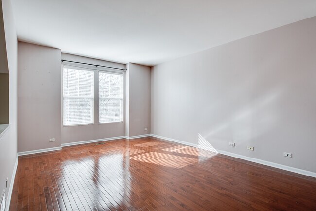 Photo - 417 Plaza Pl