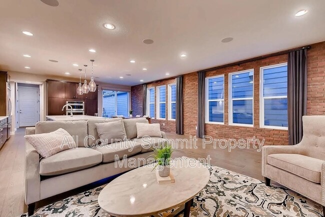 Photo - 1112 S Grant St