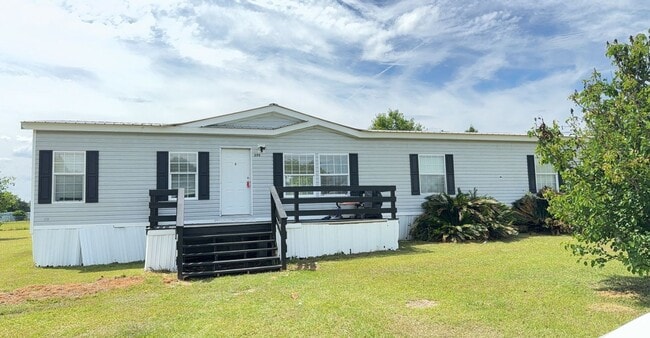 Building Photo - 3 Bed/2 Bath House