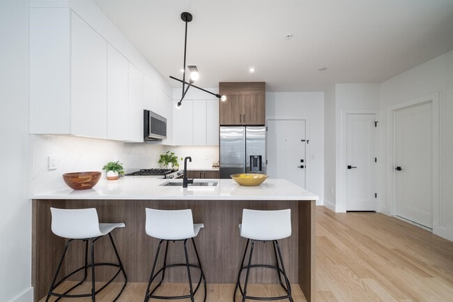 Photo - 10 Brinkerhoff St Unit 203