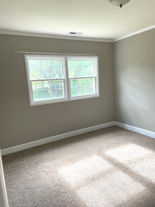 Room faces the backyard - 2732 Eccleston Ave