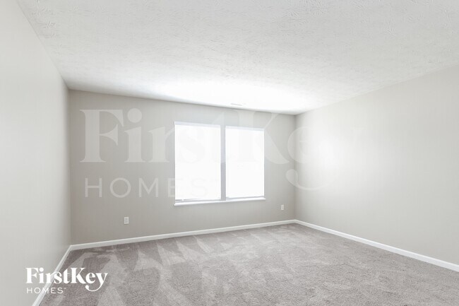 1833 Breman Ln
