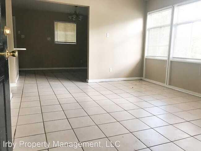 3 br, 1 bath House - 4118 Latimer Lane - 3 br, 1 bath House - 4118 Latimer Lane