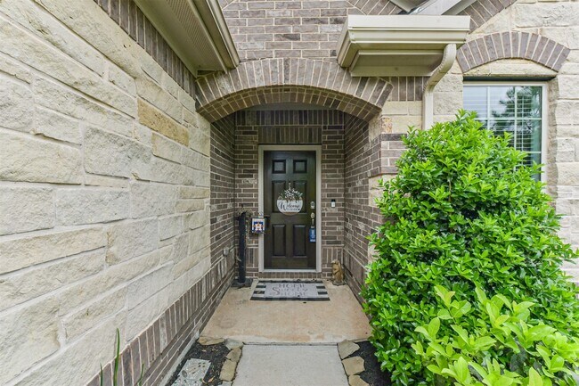 Photo - 123 Buttonwood Ct