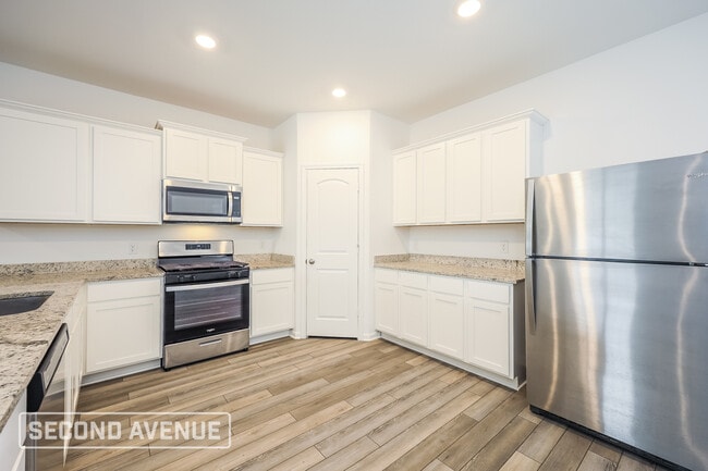 Photo - 10915 Lafayette Lp